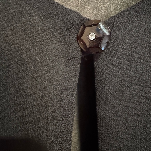 Hosanna Design Chic Black Short-Sleeve Open Cardigan with Silver Sparkle Trim - Picture 4 of 6